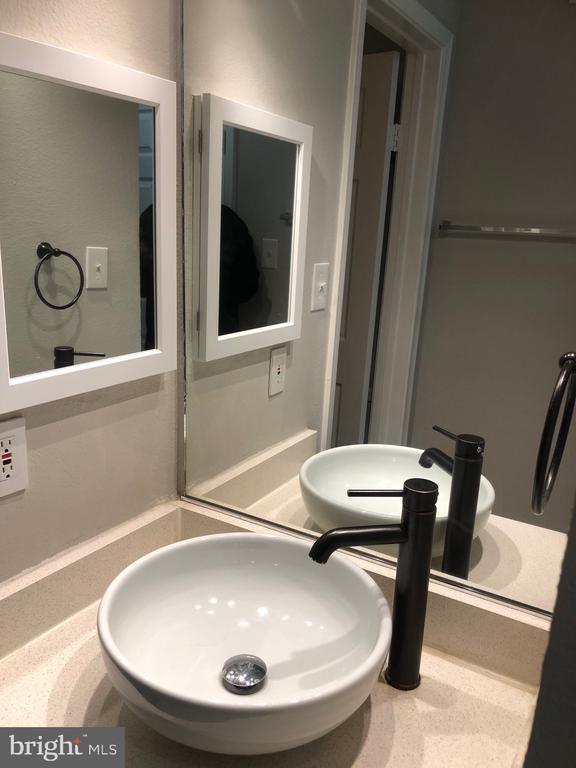 3315 WYNDHAM CIRCLE 4236
