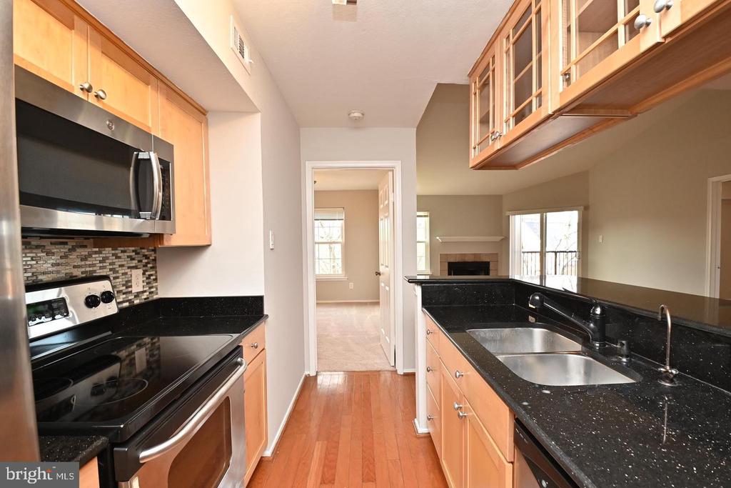 3315 WYNDHAM CIRCLE 4236