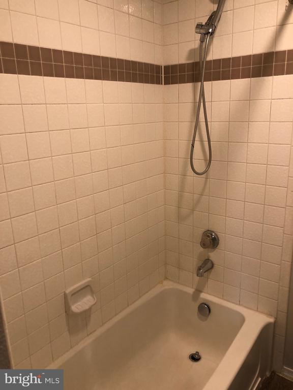 3315 WYNDHAM CIRCLE 4236