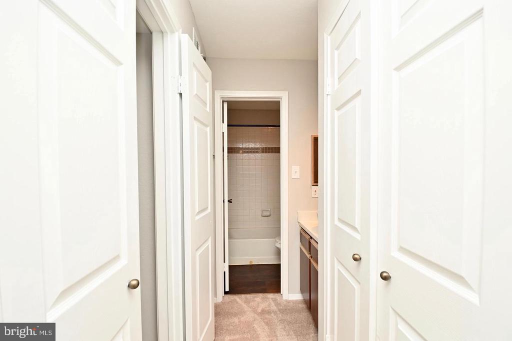 3315 WYNDHAM CIRCLE 4236