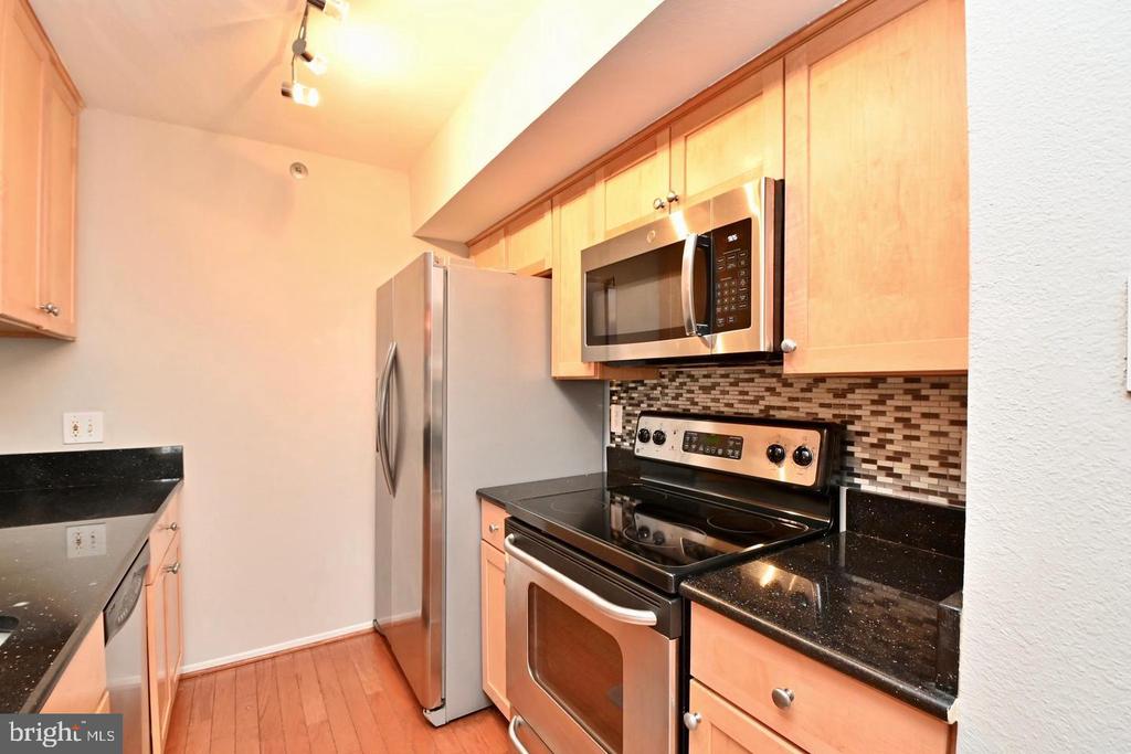3315 WYNDHAM CIRCLE 4236