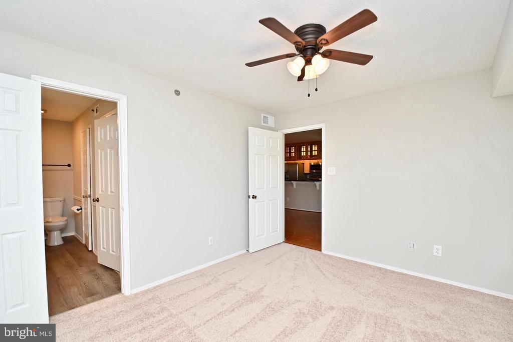 3315 WYNDHAM CIRCLE 4236
