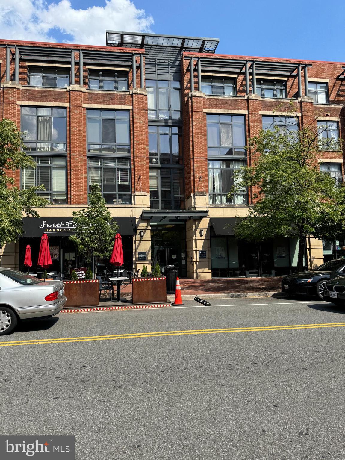 520 JOHN CARLYLE STREET 432