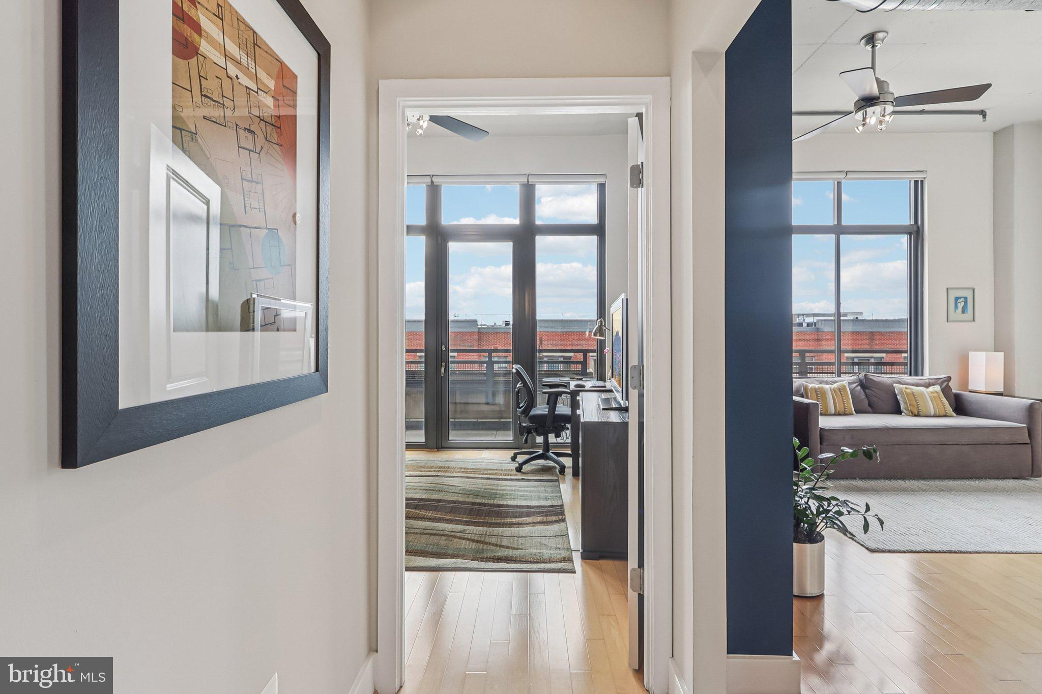 520 JOHN CARLYLE STREET 432