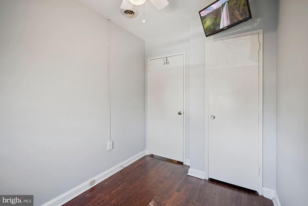 1418 DOGWOOD DRIVE