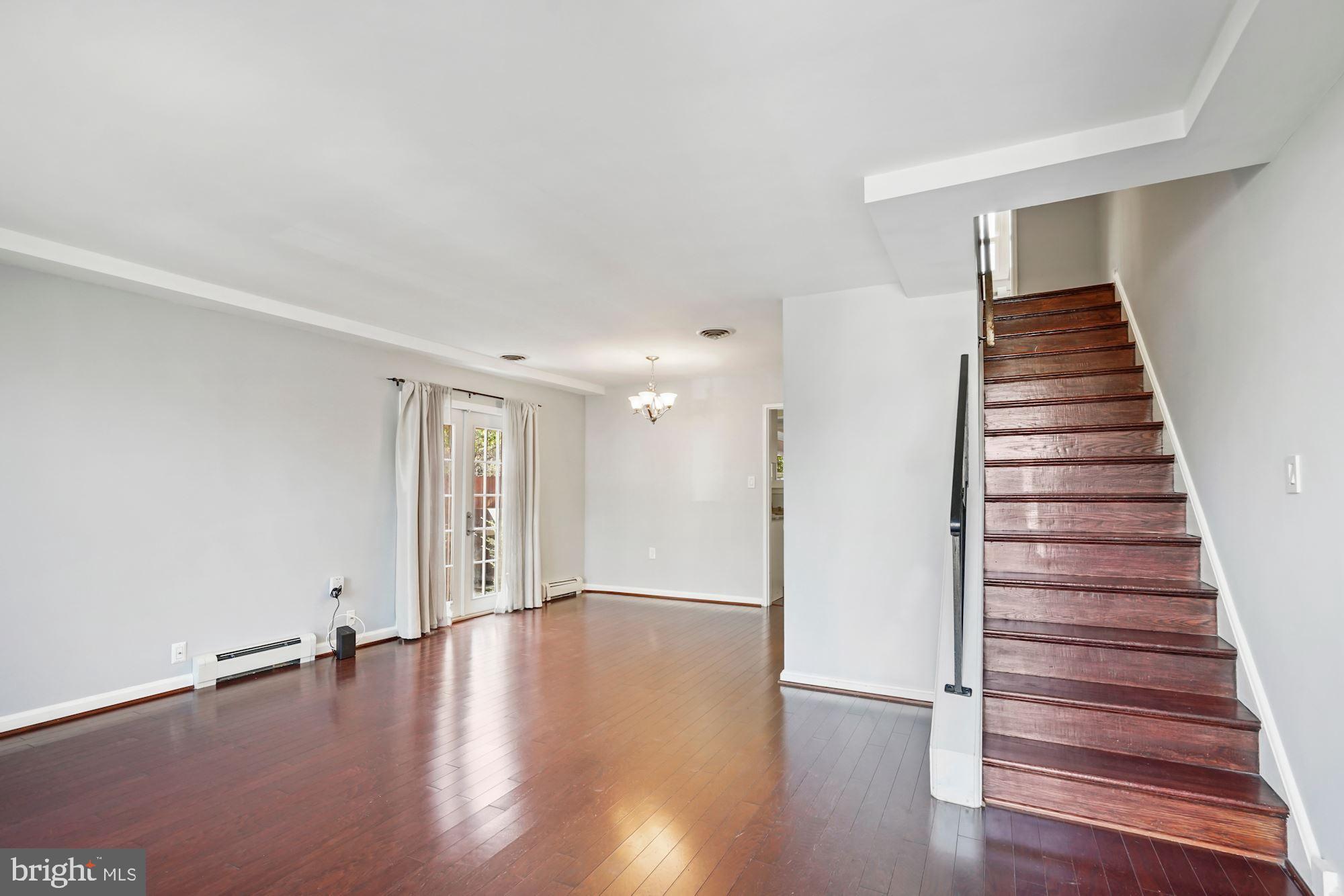 1418 DOGWOOD DRIVE