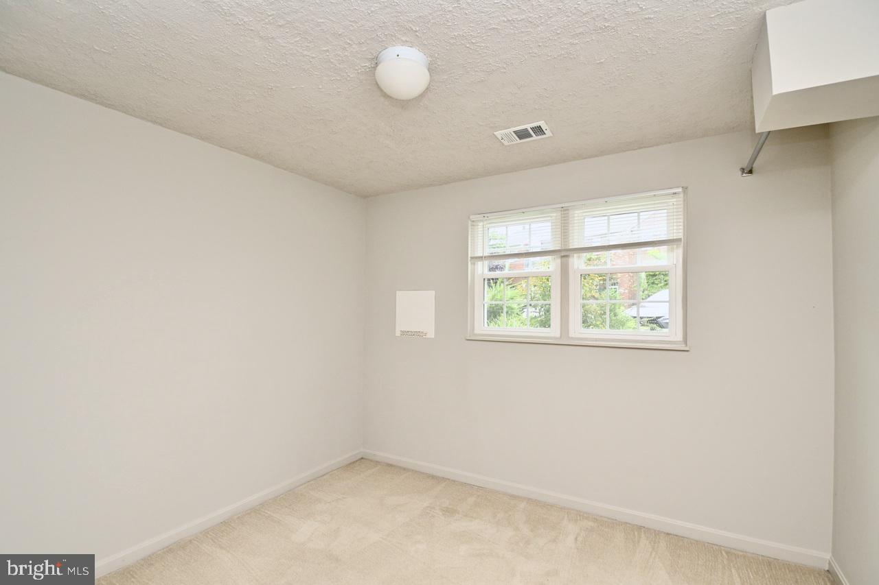 3804 BRIGHTON COURT