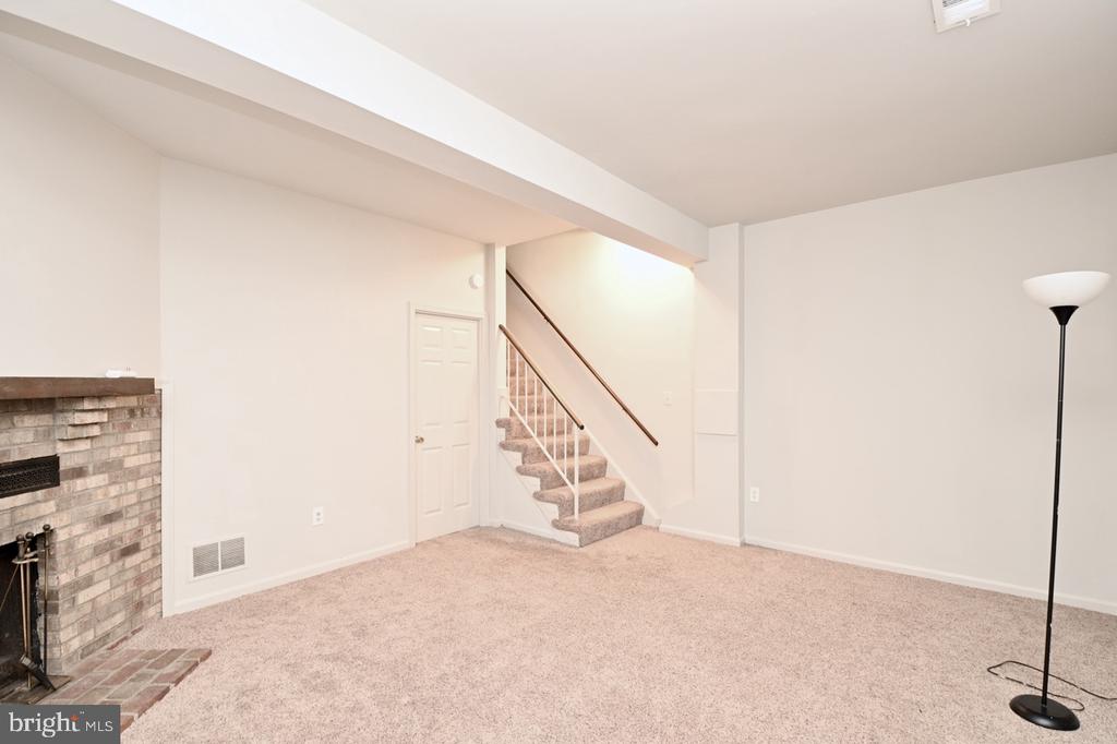 3804 BRIGHTON COURT