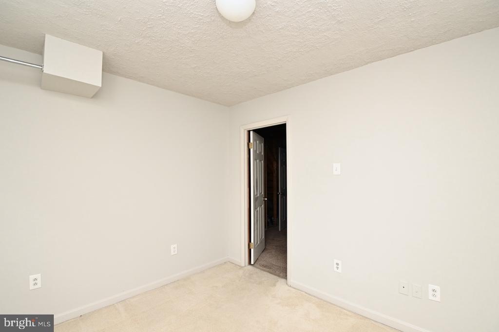 3804 BRIGHTON COURT