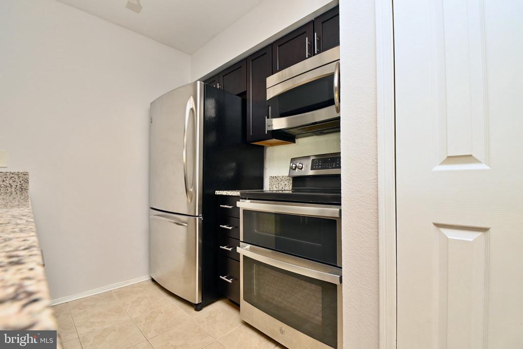 3315 WYNDHAM CIRCLE Unit: 2231