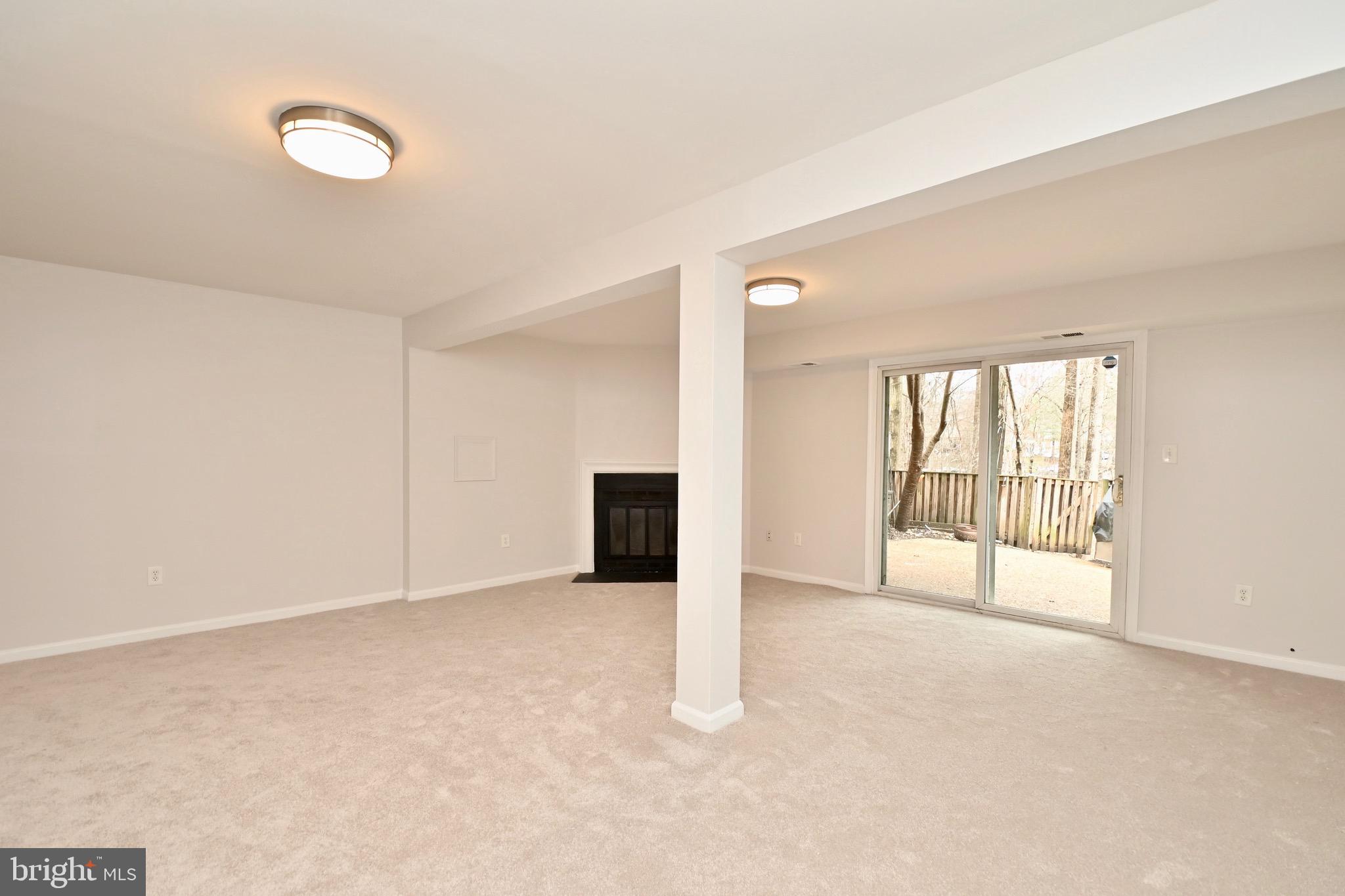 9015 GILTINAN COURT