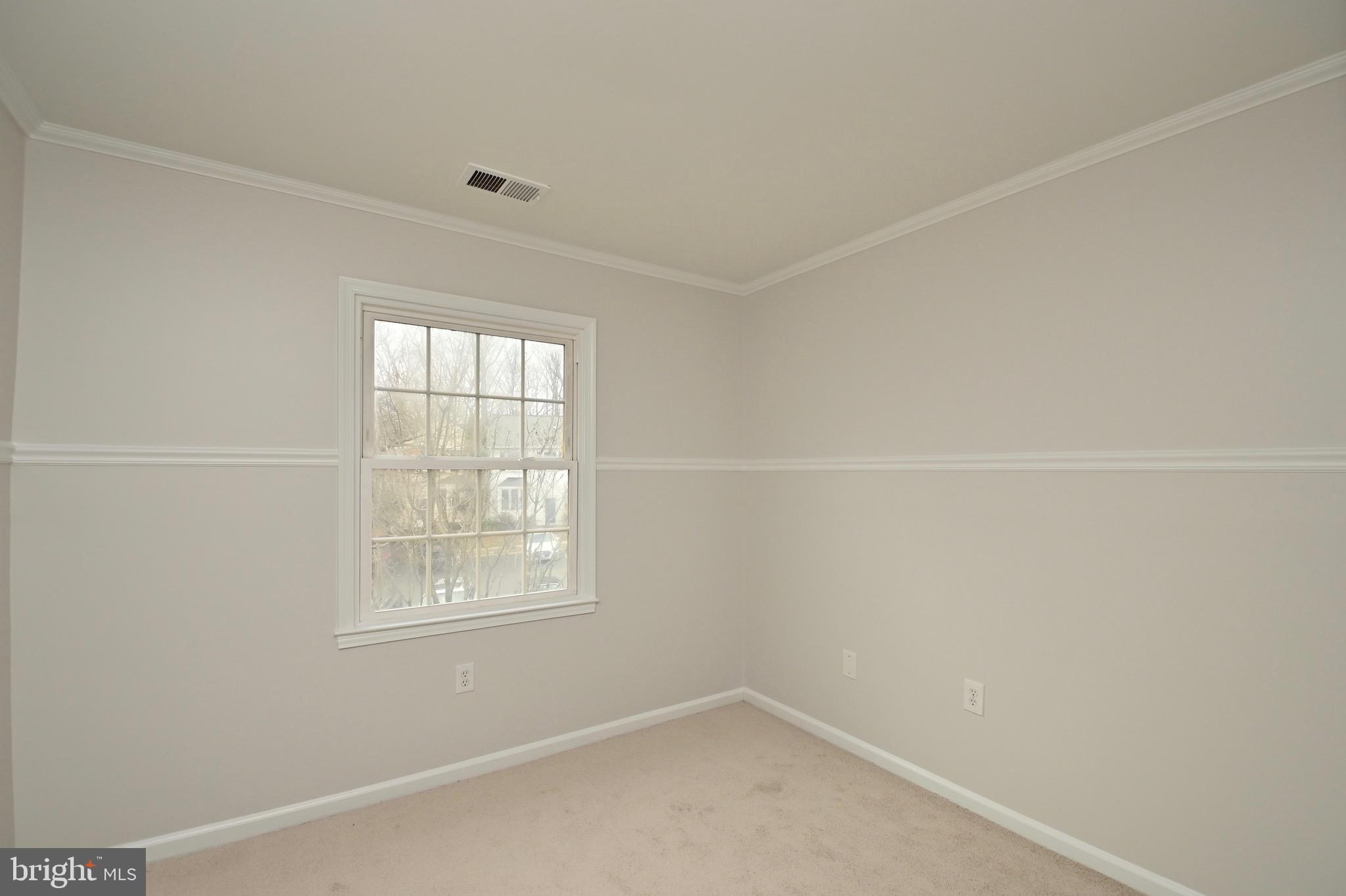 9015 GILTINAN COURT