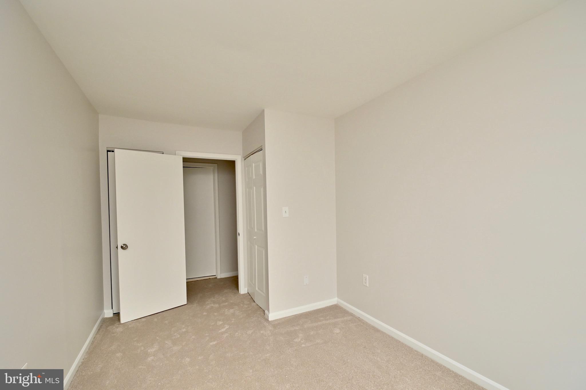 9015 GILTINAN COURT