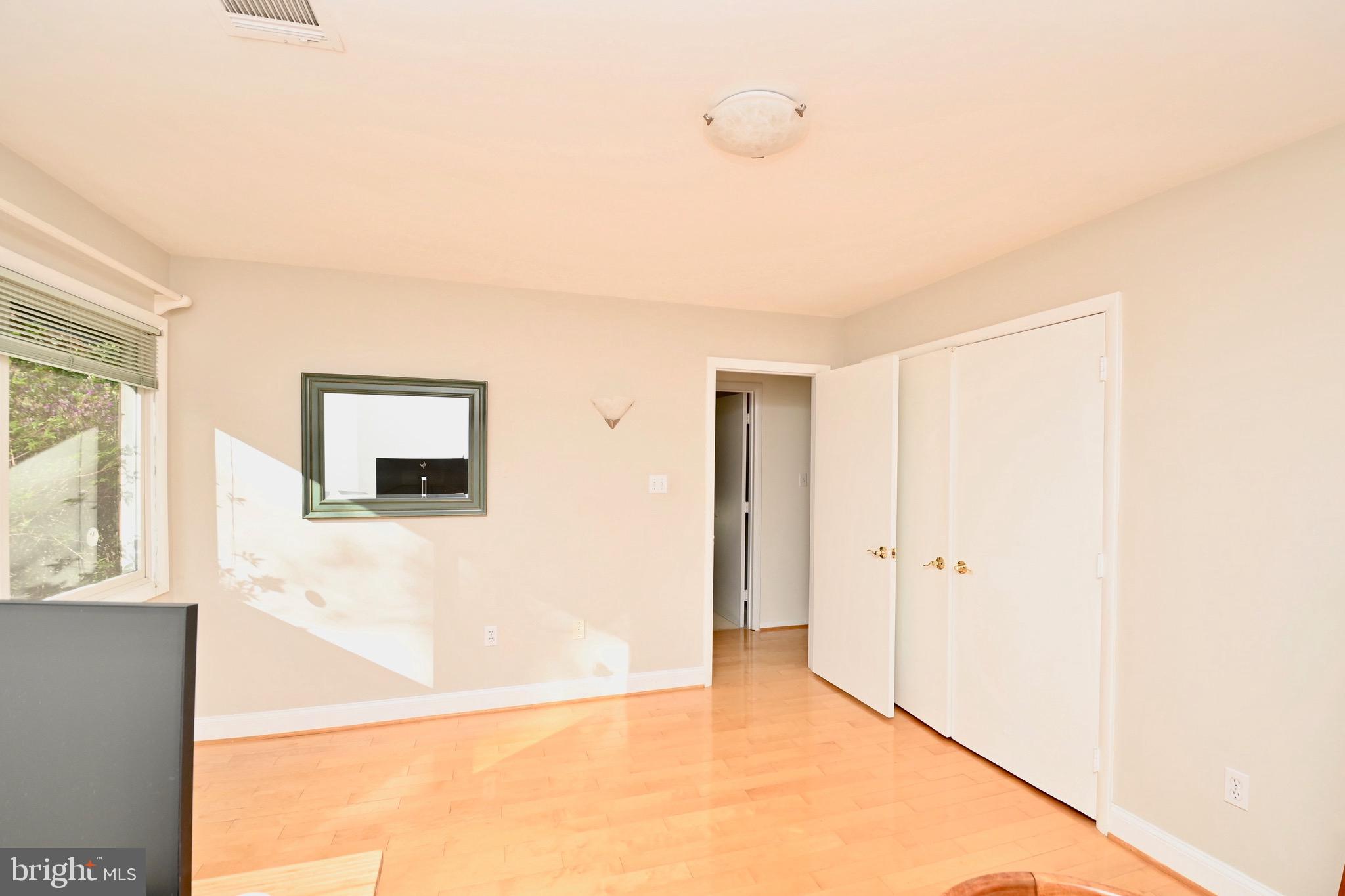 2301 NOVEMBER LANE