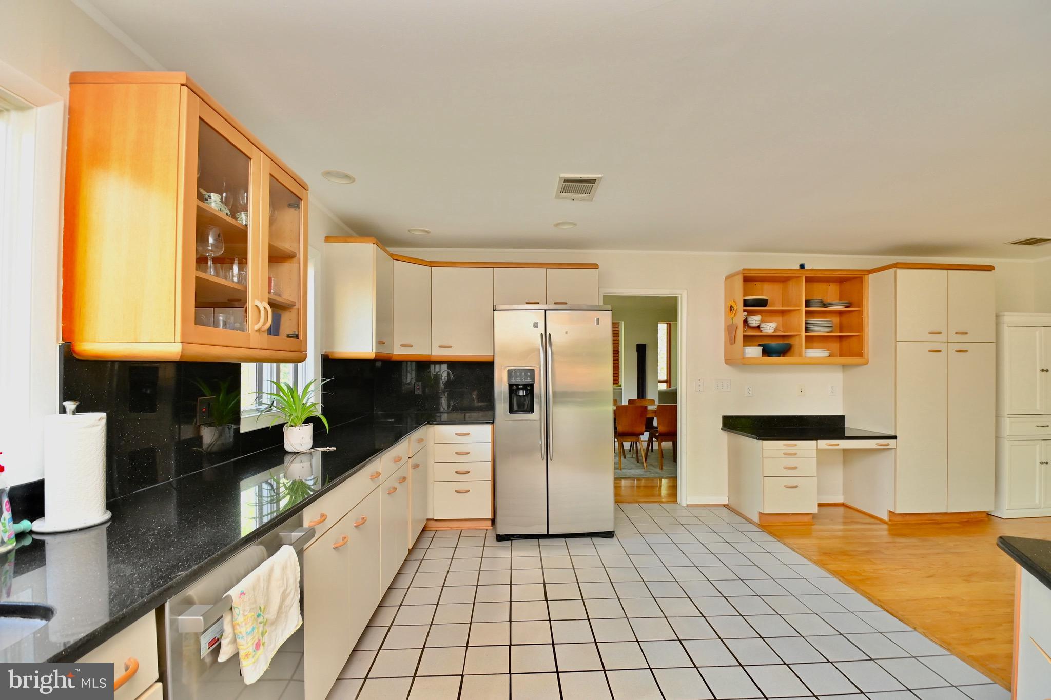 2301 NOVEMBER LANE