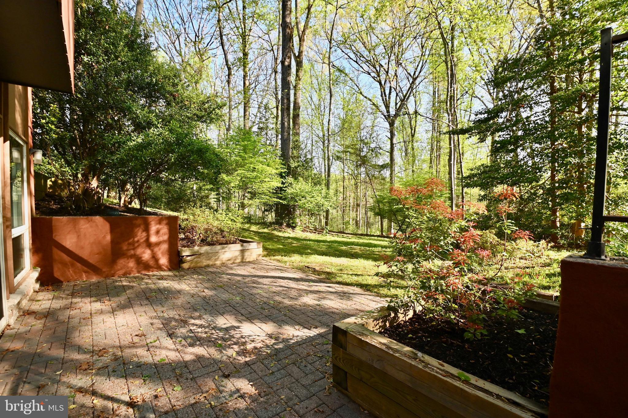 2301 NOVEMBER LANE