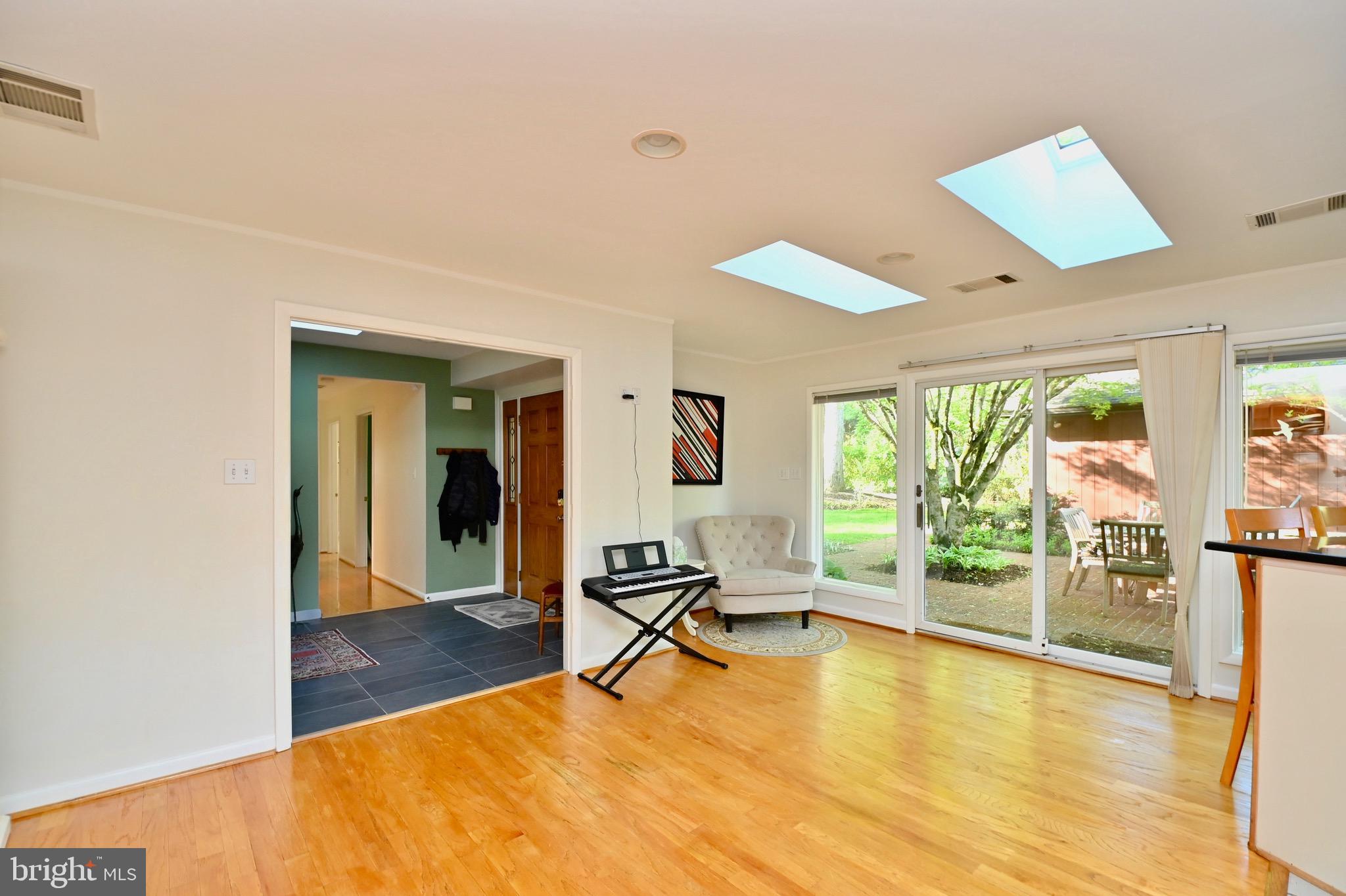 2301 NOVEMBER LANE