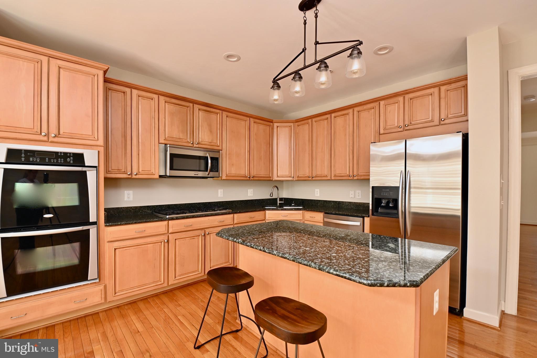 7980 VIGNE COURT