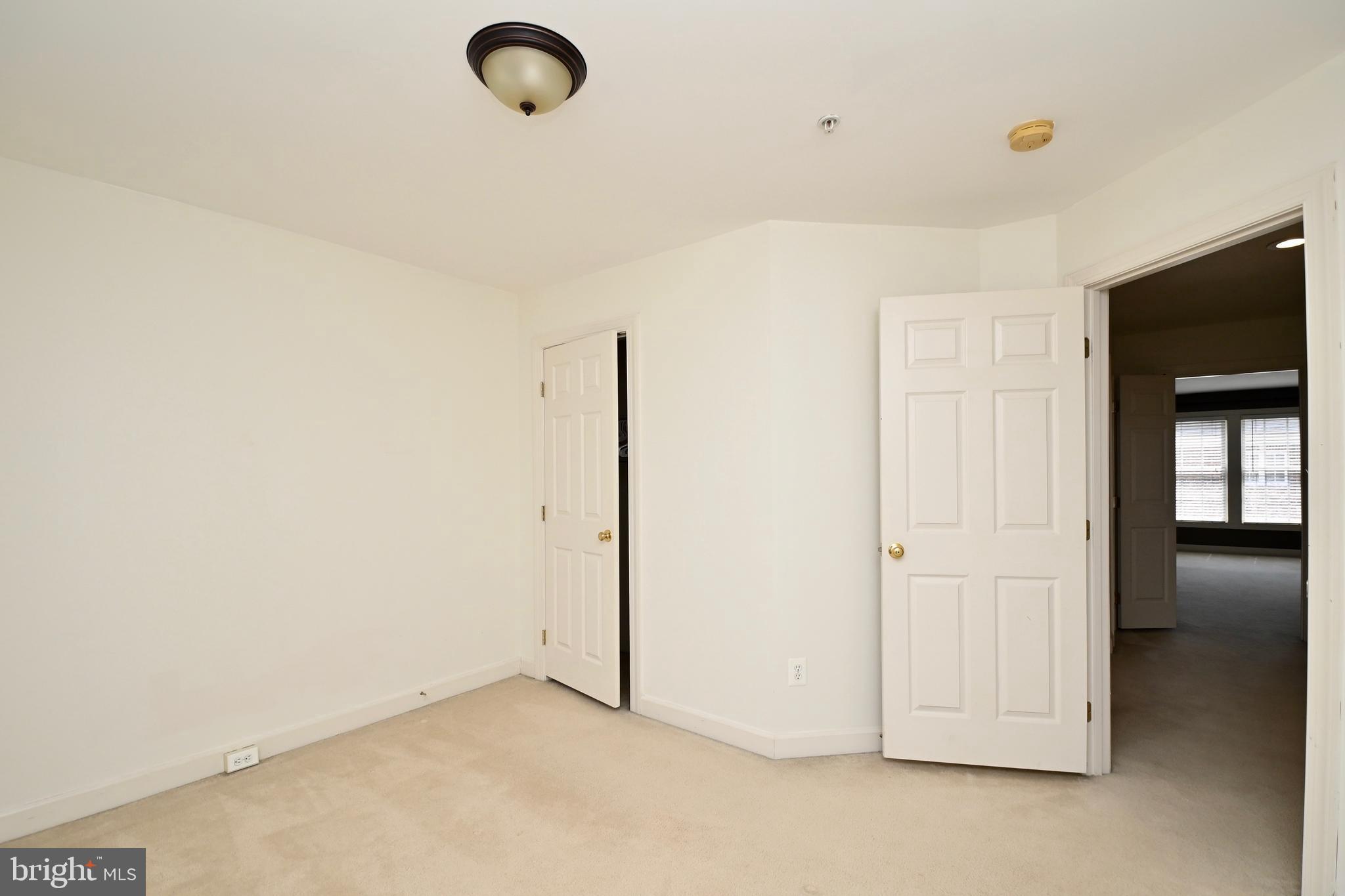 7980 VIGNE COURT