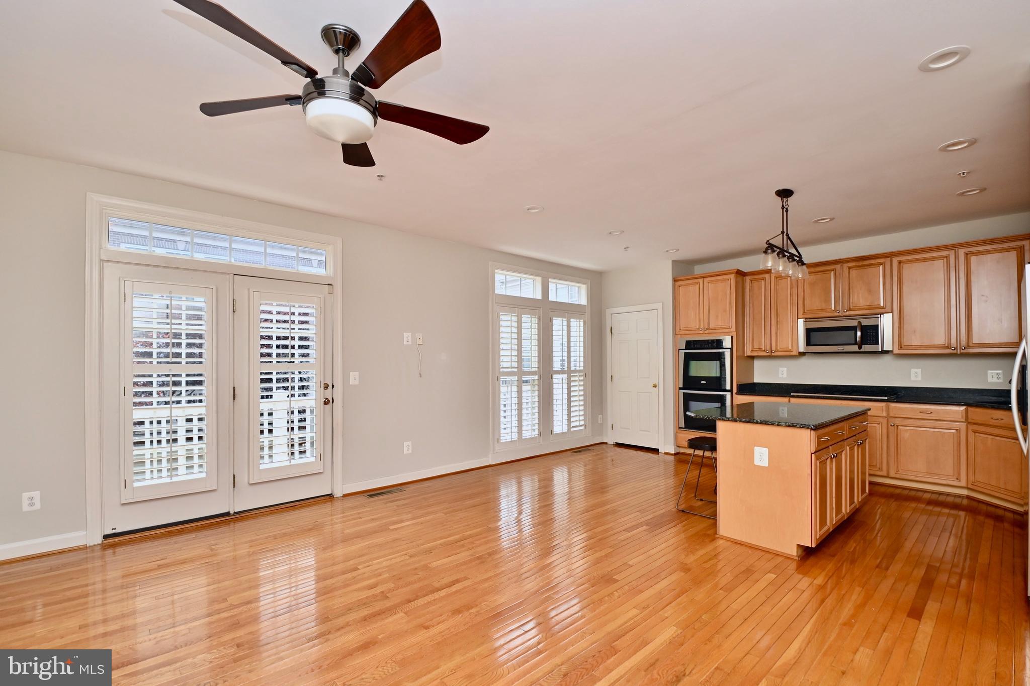 7980 VIGNE COURT