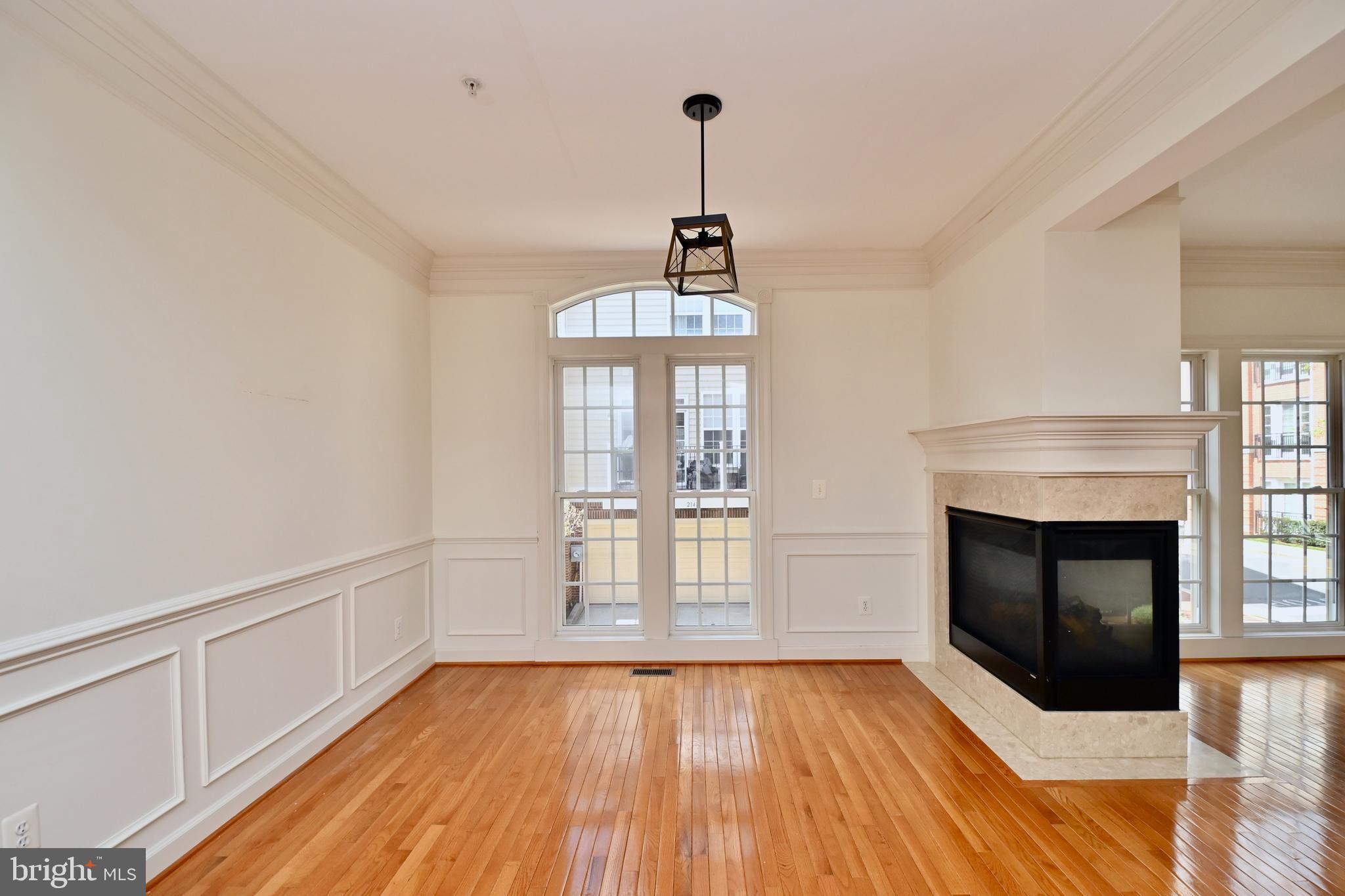 7980 VIGNE COURT