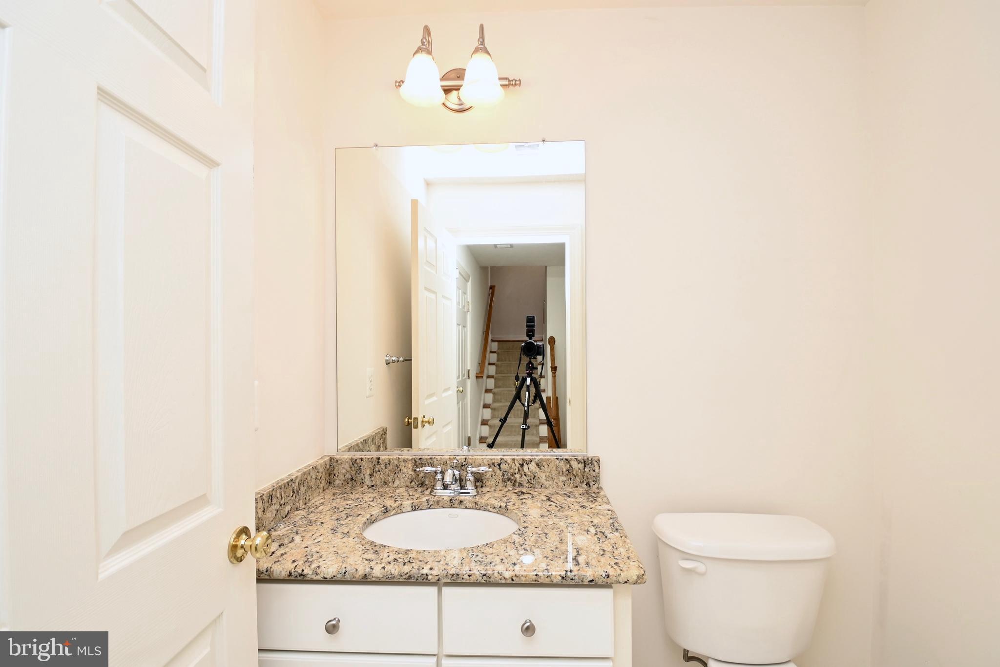 7980 VIGNE COURT