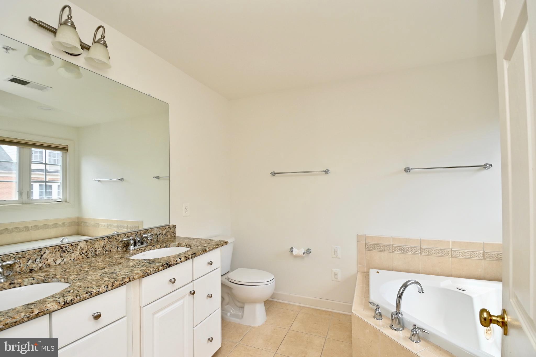 7980 VIGNE COURT