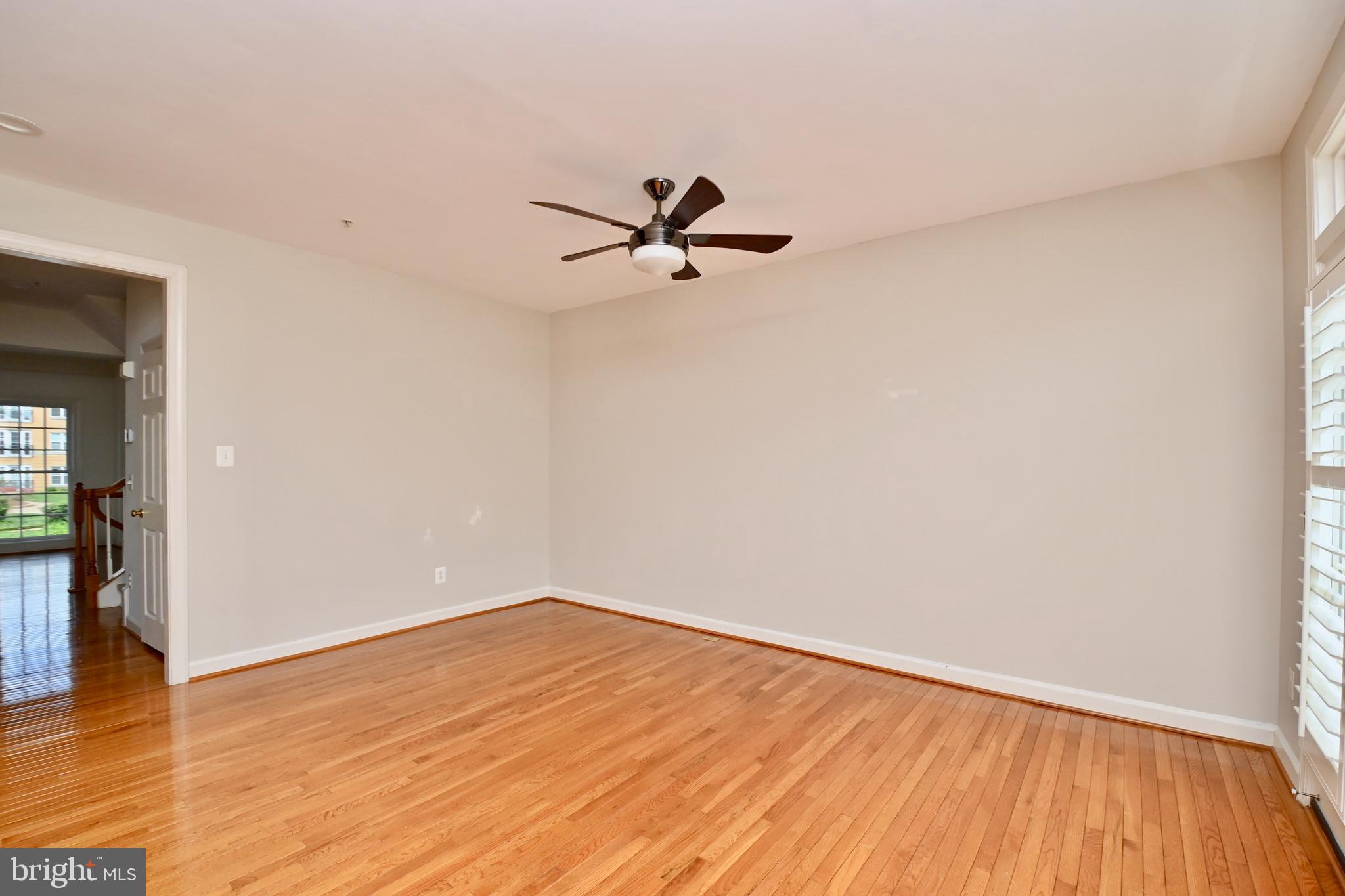 7980 VIGNE COURT