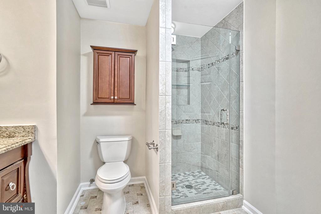 7524 SNOWPEA COURT 7