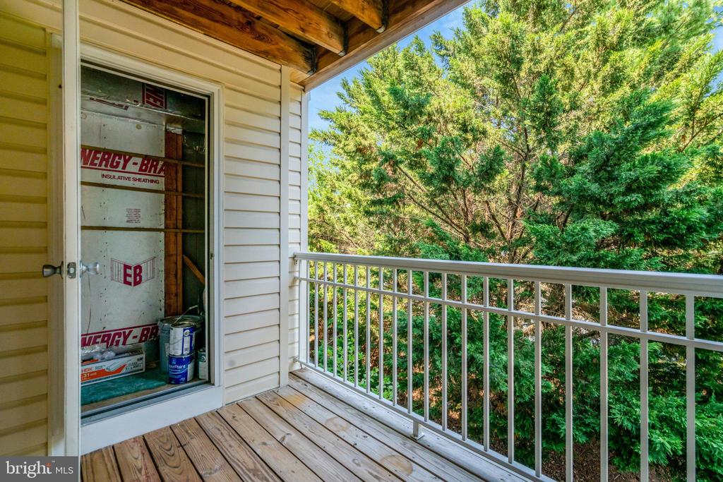 7524 SNOWPEA COURT 7