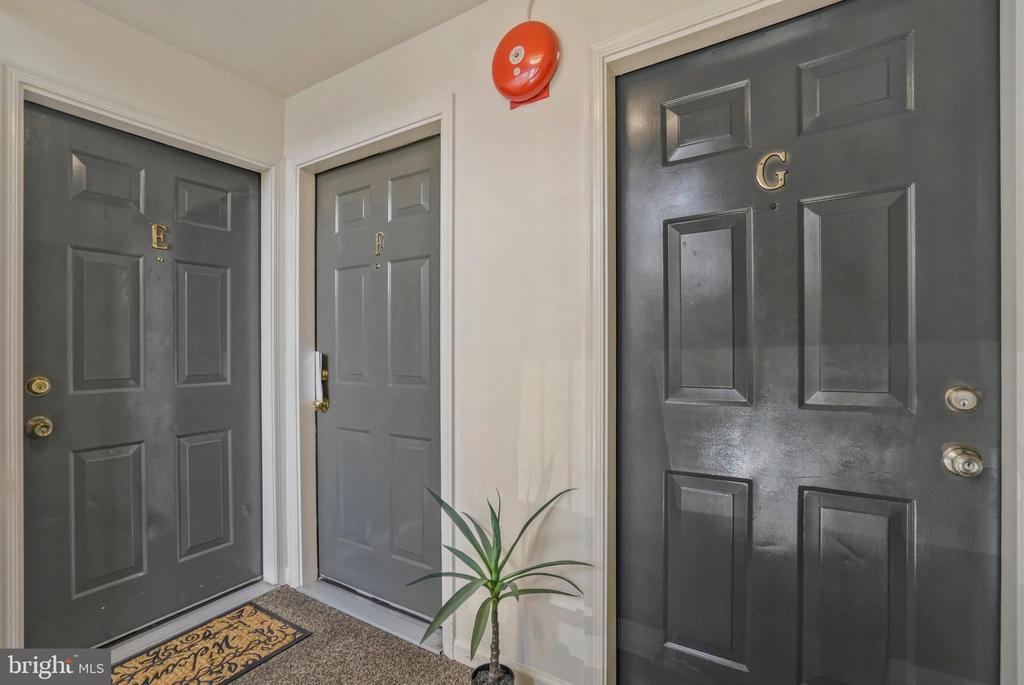 7524 SNOWPEA COURT 7