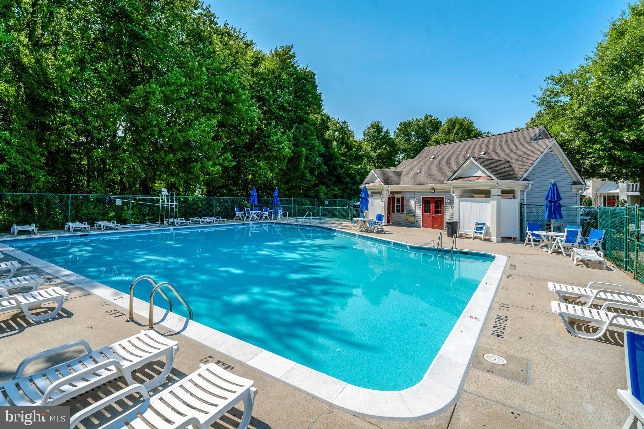 7524 SNOWPEA COURT 7