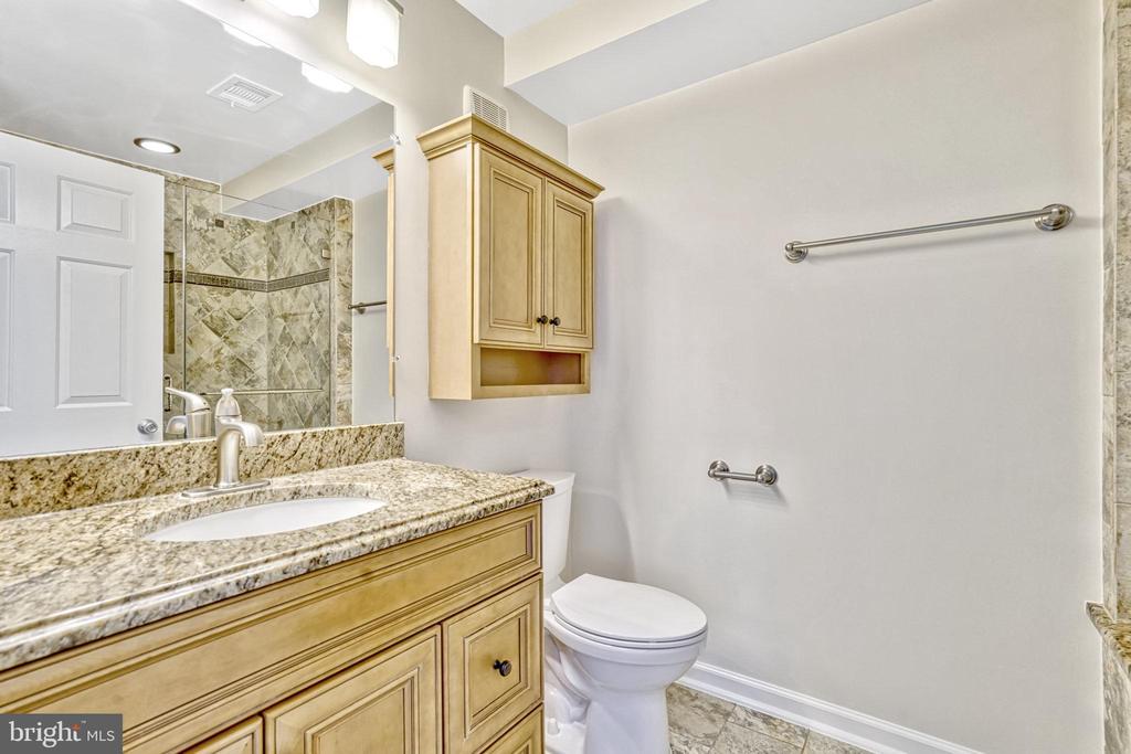 7524 SNOWPEA COURT 7
