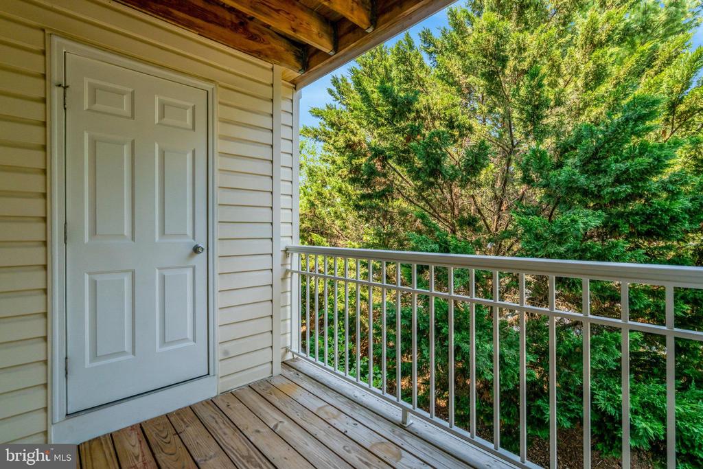 7524 SNOWPEA COURT 7