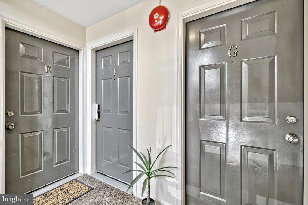 7524 SNOWPEA COURT 7