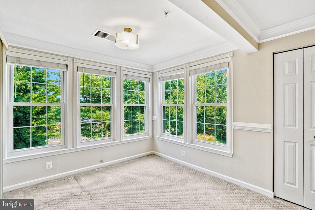 7524 SNOWPEA COURT 7