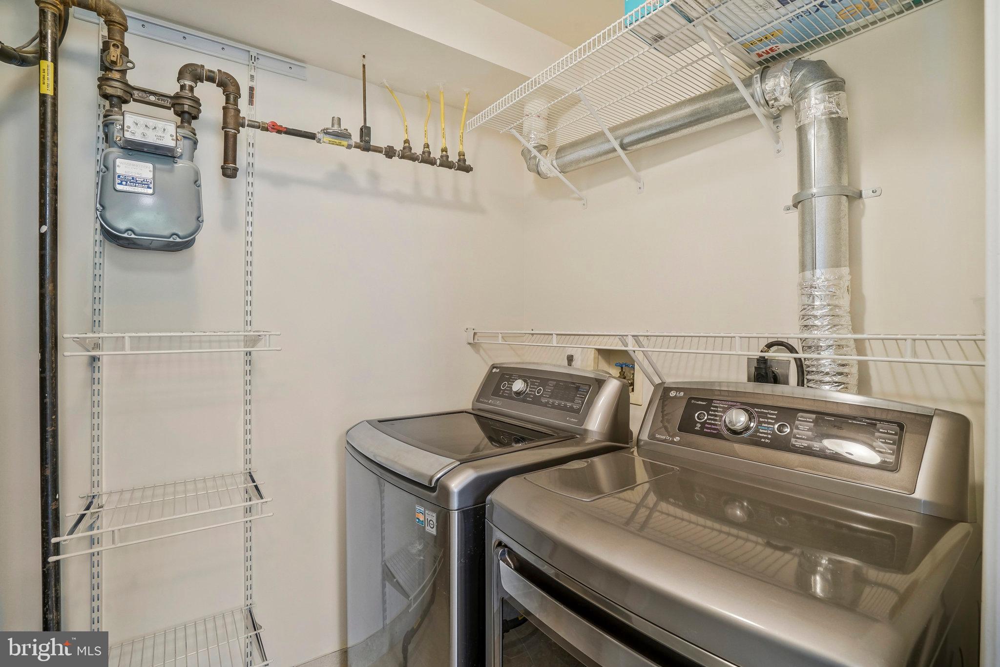 7524 SNOWPEA COURT 7