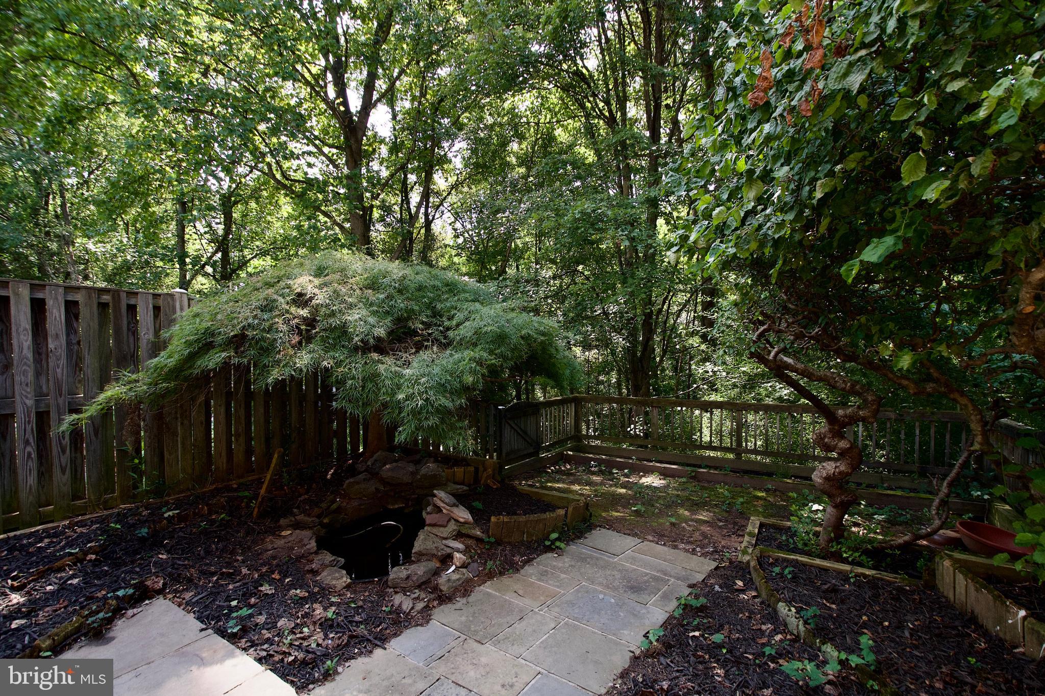 5735 MASON BLUFF DRIVE