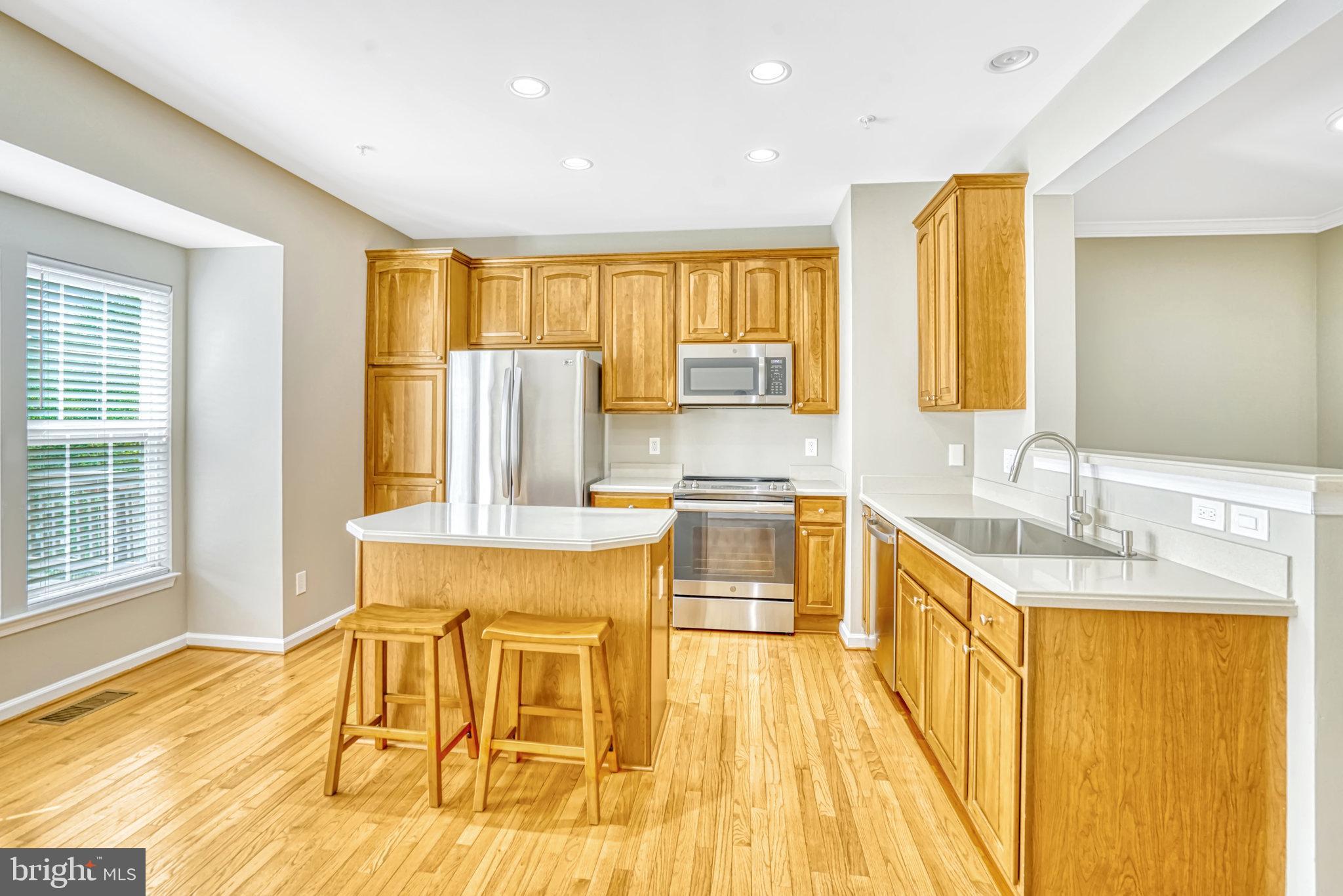 3559 ELLERY CIRCLE