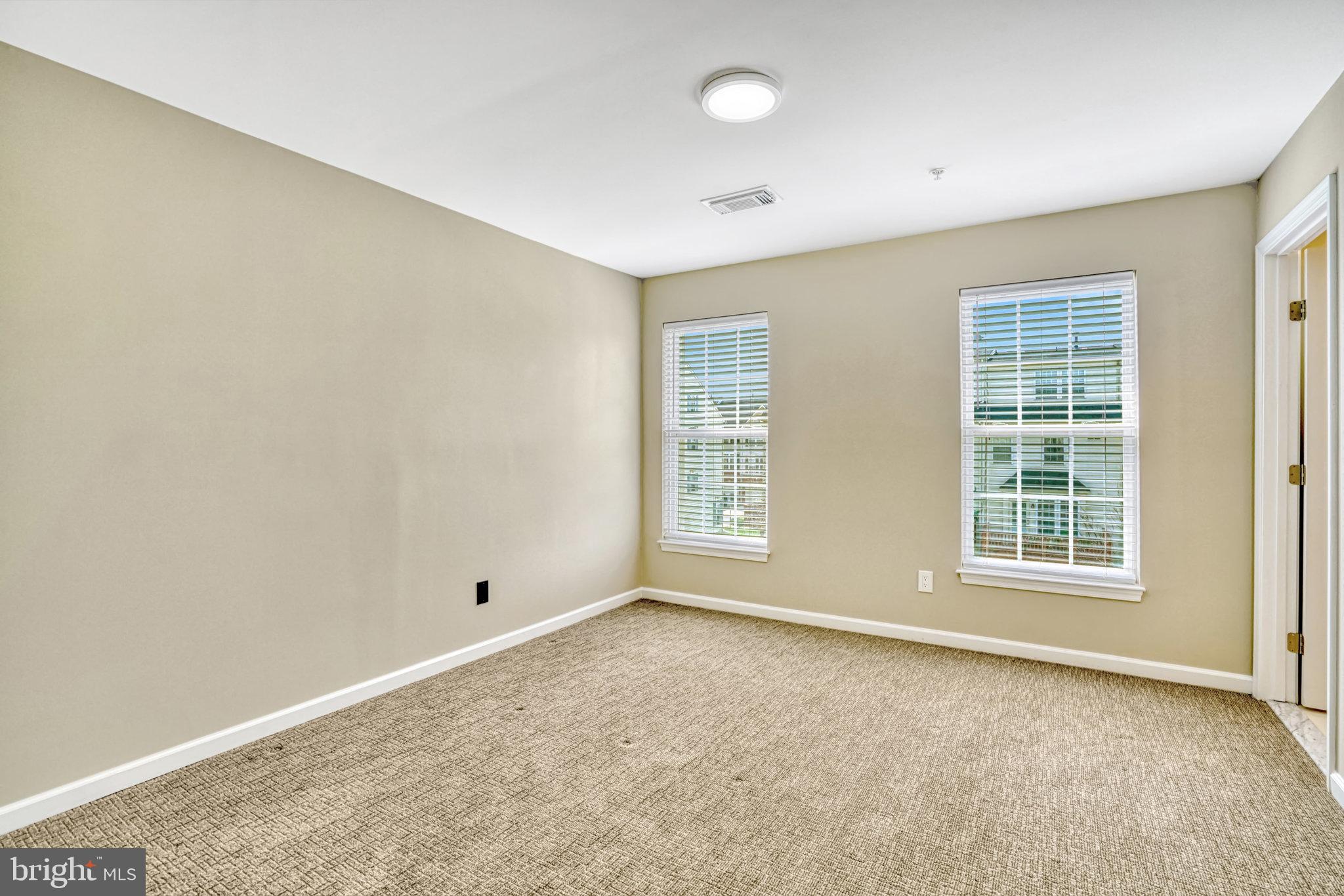 3559 ELLERY CIRCLE