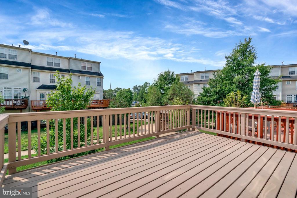 3559 ELLERY CIRCLE