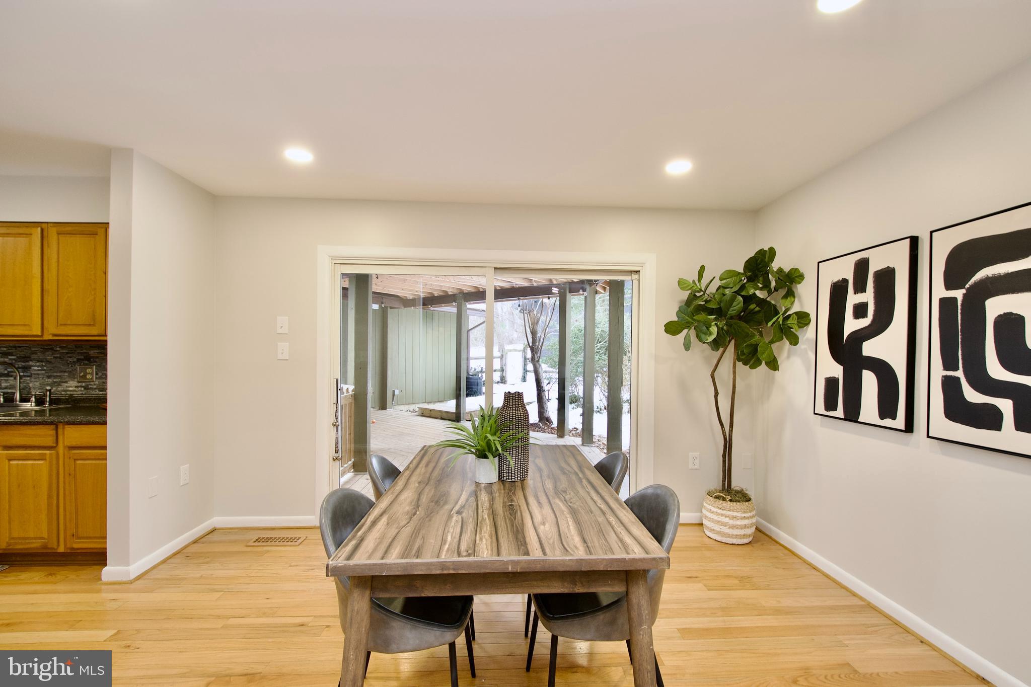 10919 HOWLAND DRIVE