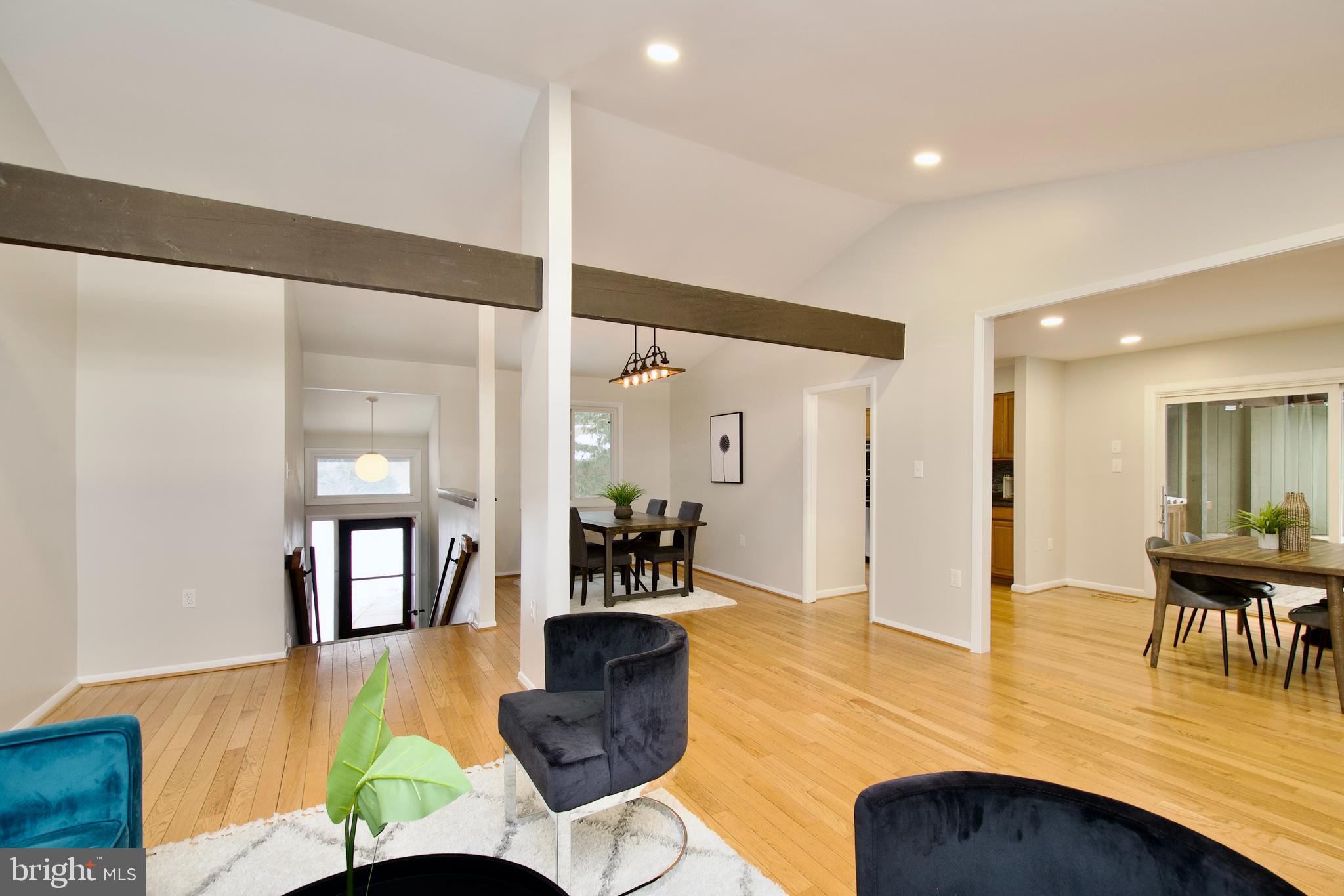 10919 HOWLAND DRIVE