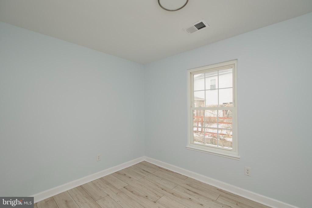13501 APPLE BARREL COURT