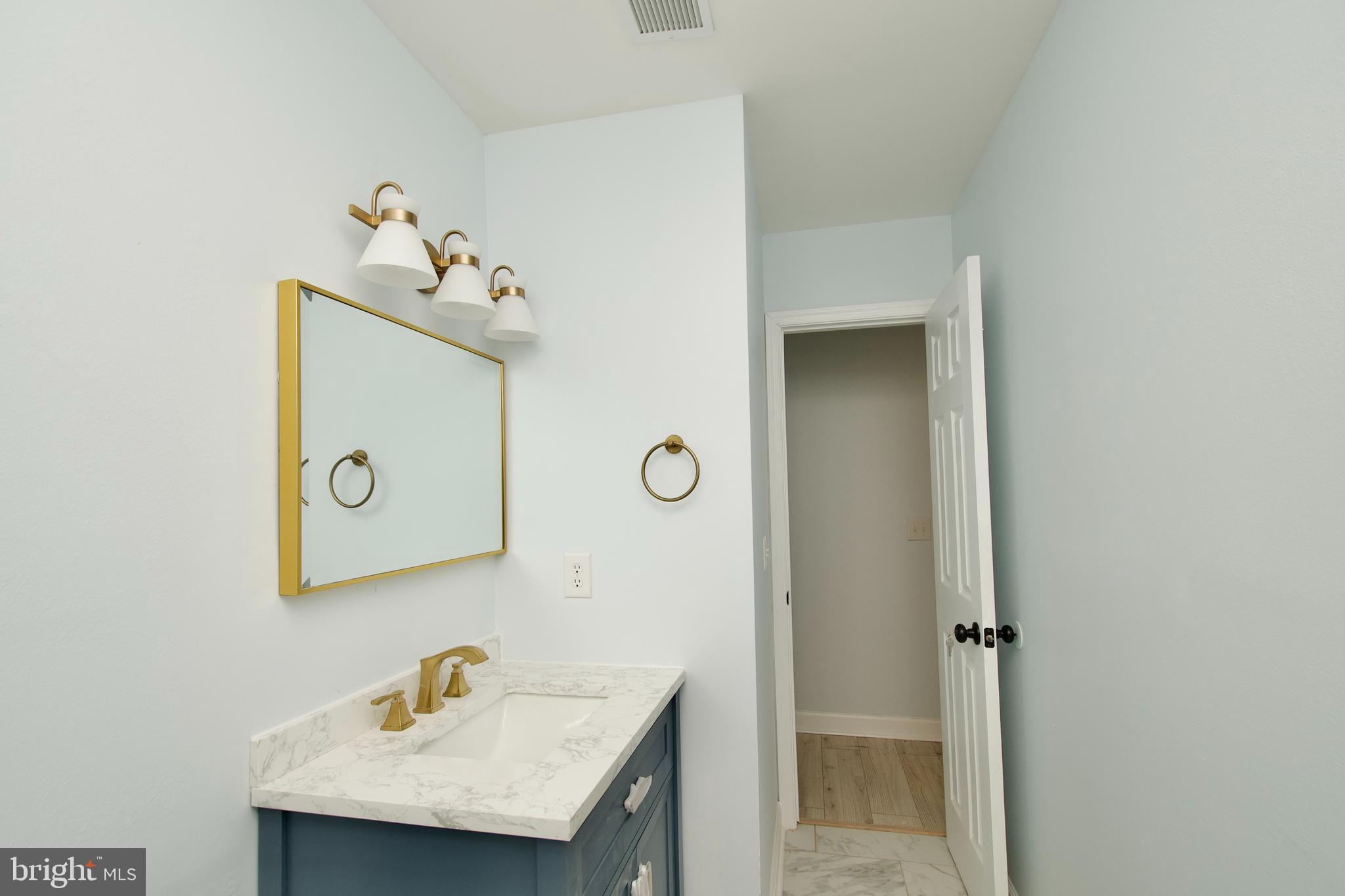 13501 APPLE BARREL COURT