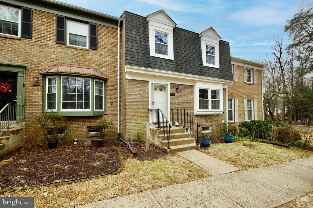 8603 BURLING WOOD DRIVE