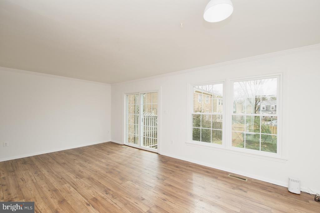 8603 BURLING WOOD DRIVE