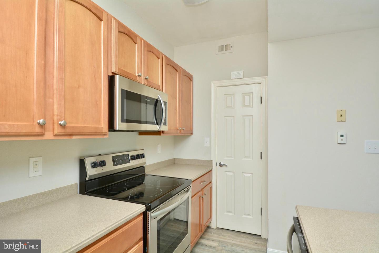 12161 PENDERVIEW TERRACE 905