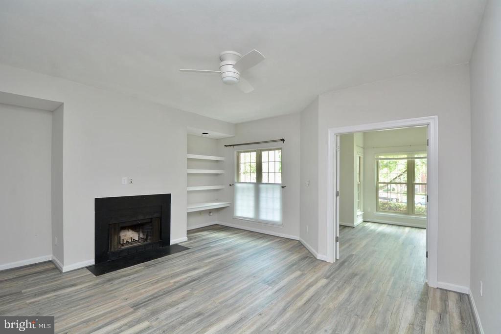 12161 PENDERVIEW TERRACE 905