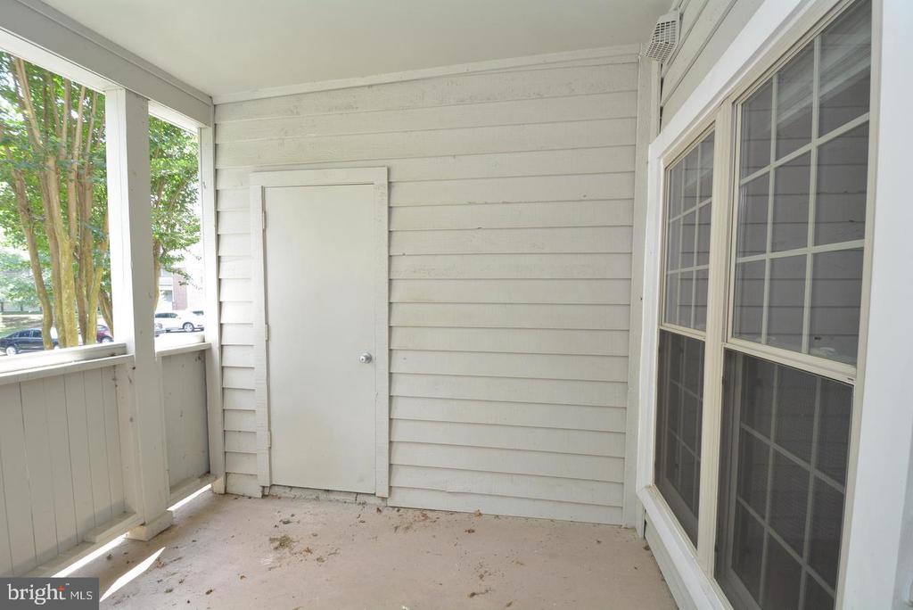 12161 PENDERVIEW TERRACE 905